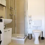 Apartment Neues Im Zentrum Von Für 2 Personen
