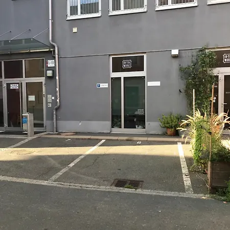 Neues Im Zentrum Von Fuer 2 Personen Apartmán