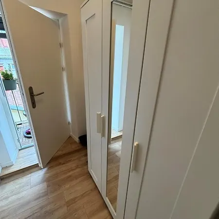 Neues Im Zentrum Von Fuer 2 Personen Graz