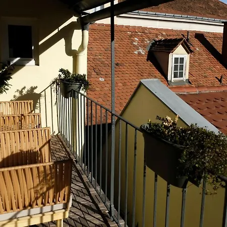 Neues Im Zentrum Von Fuer 2 Personen Апартаменты *