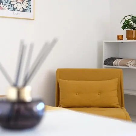 Appartement Noor - Quiet Retreat & Free Parking *