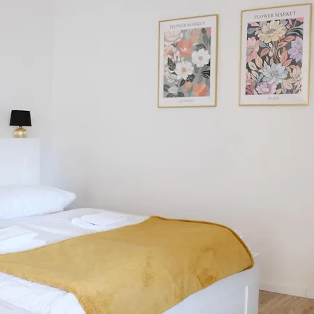 Neues Im Zentrum Von Fuer 2 Personen * 格拉茨