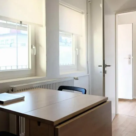Noor - Quiet Retreat & Free Parking Appartement Graz