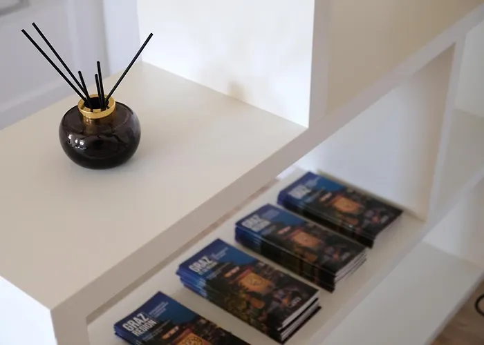 Apartament Neues Im Zentrum Von Fuer 2 Personen Graz